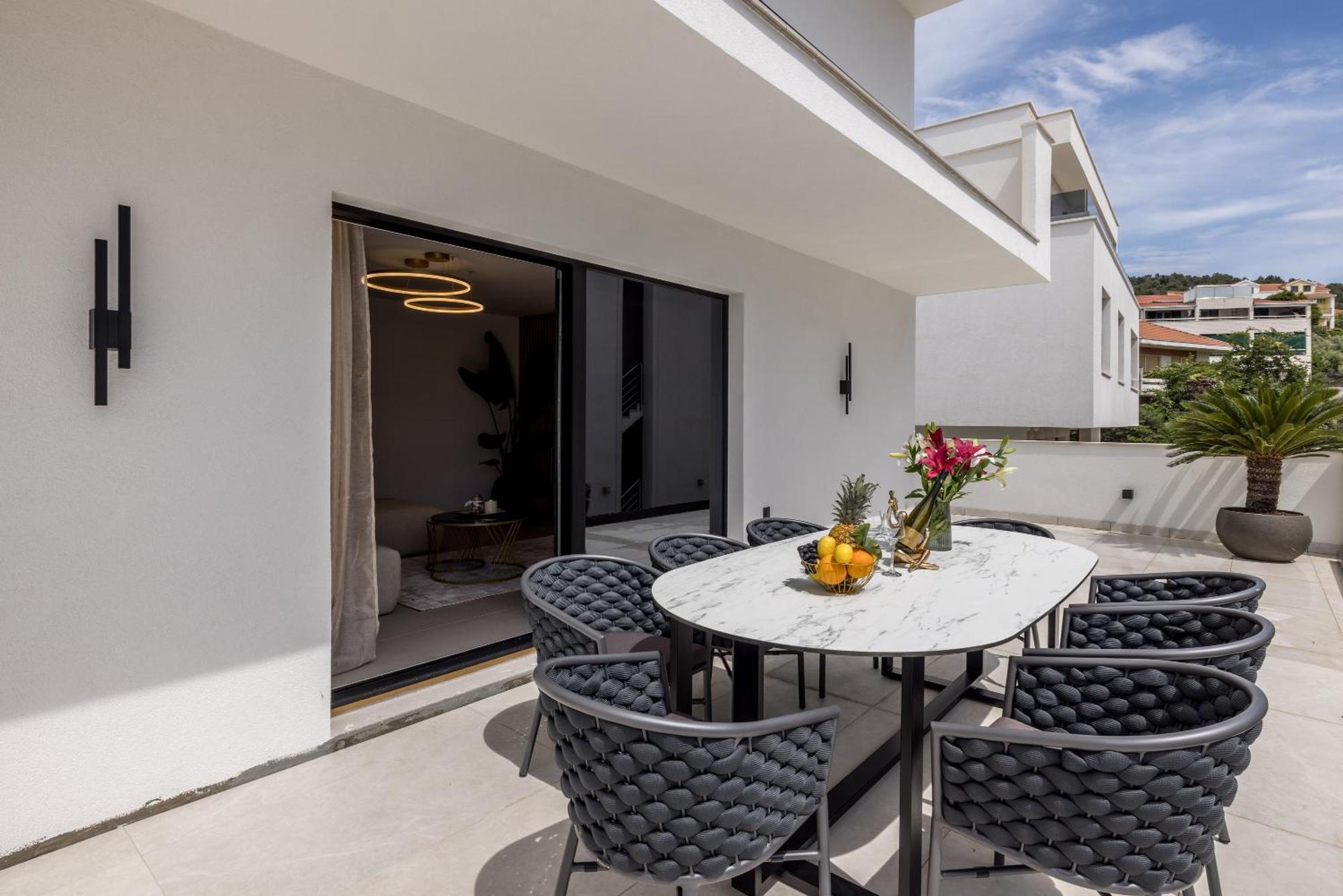 Apartment Sara Trogir Exterior foto